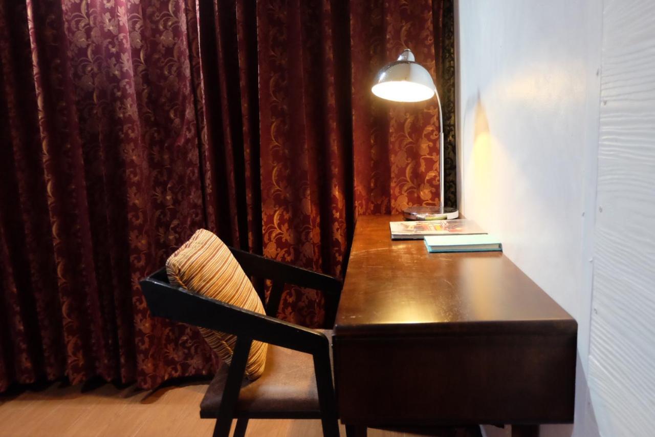 Florentino Hostel Районг Экстерьер фото